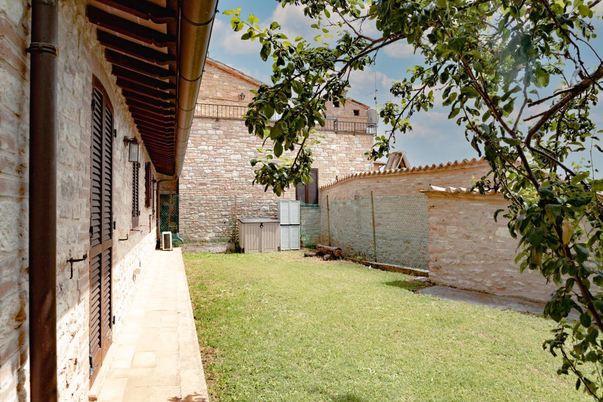Villa Rustic House, Con Patio E Giardino, Assisi Centro Esterno foto